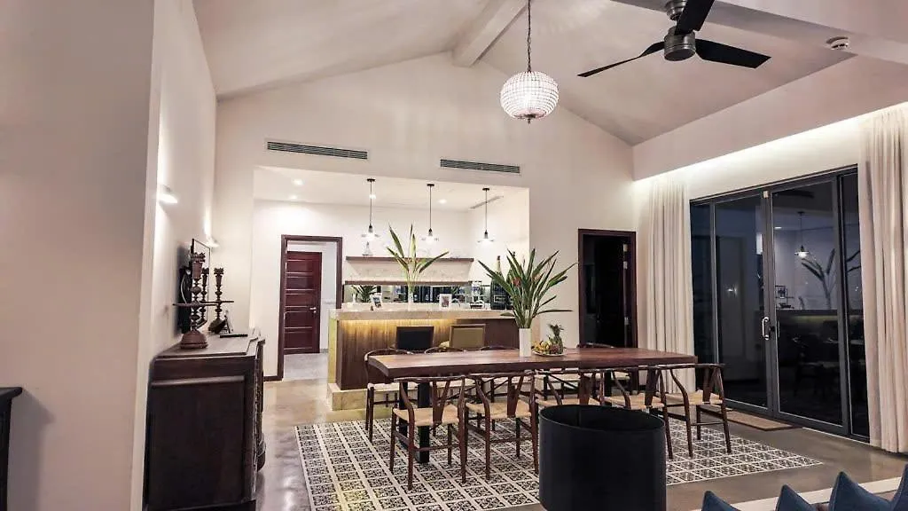 Coco Presidential Villa & Homestay Phan Thiet Resort